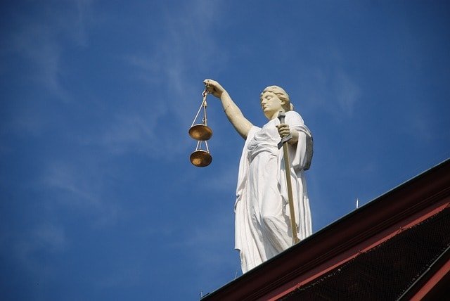 Justicia, leyes, derechos y responsabilidades